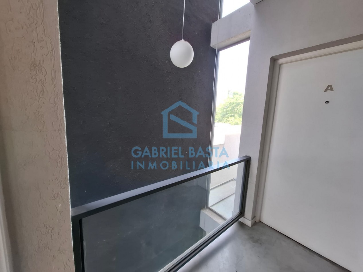 Departamento en edificio Merlo Centro