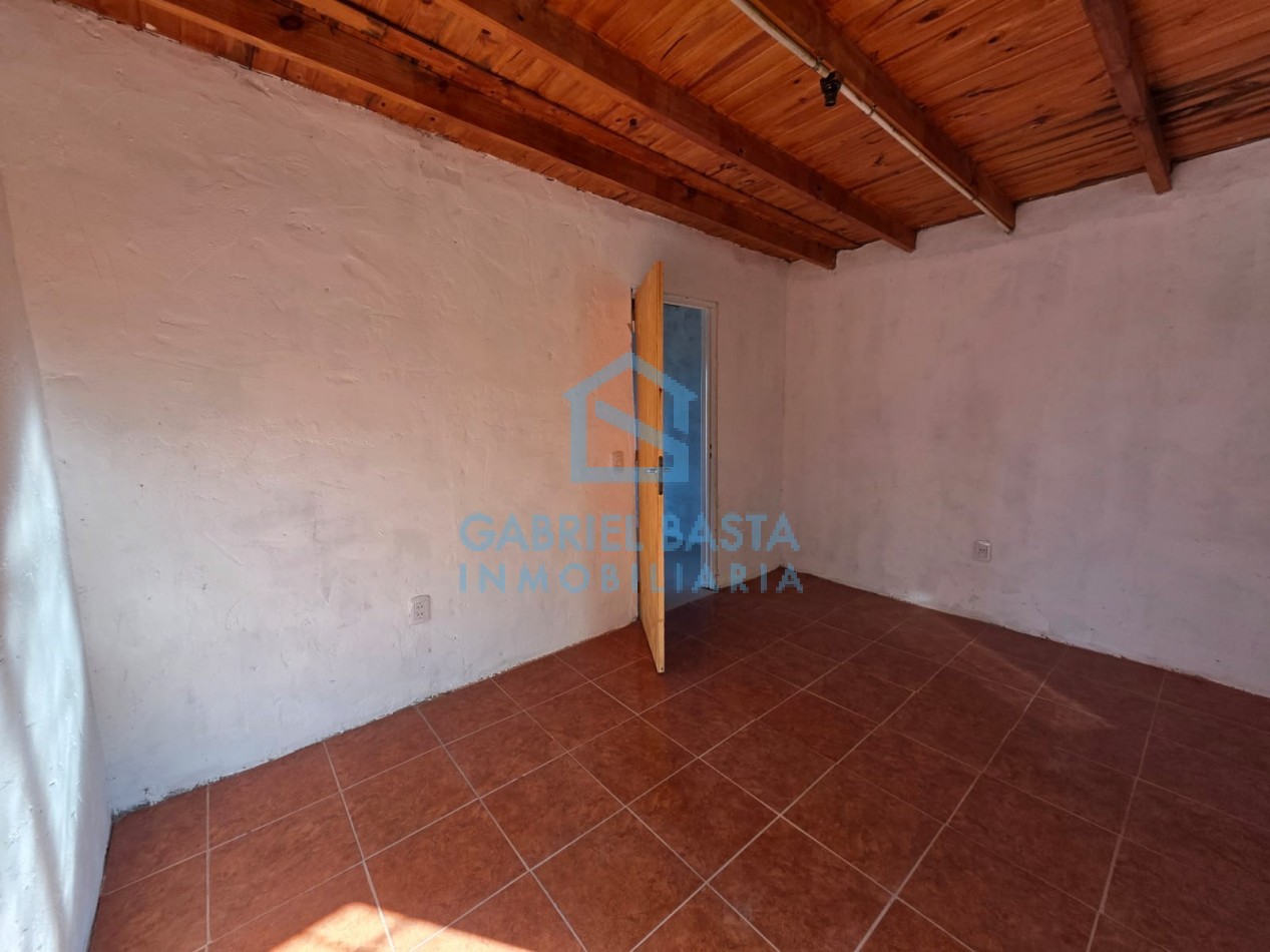 Departamento 2 ambientes en Agustin Ferrari PLANTA ALTA