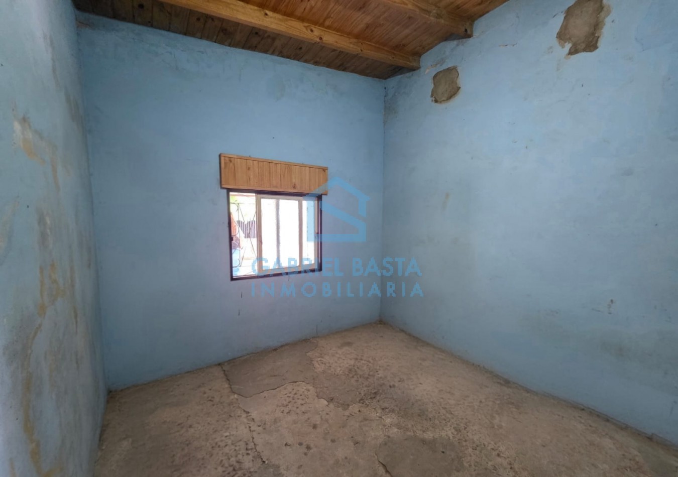 Casa 3 dormitorios a terminar sobre lote propio