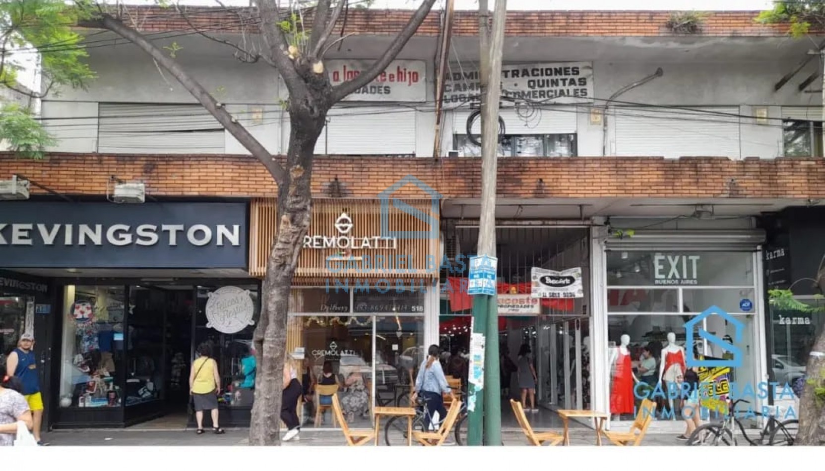 Oficina Refaccionada a nueva sobre avenida