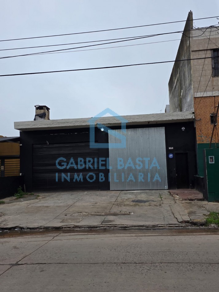 Local comercial o deposito sobre Av de la Calle Real