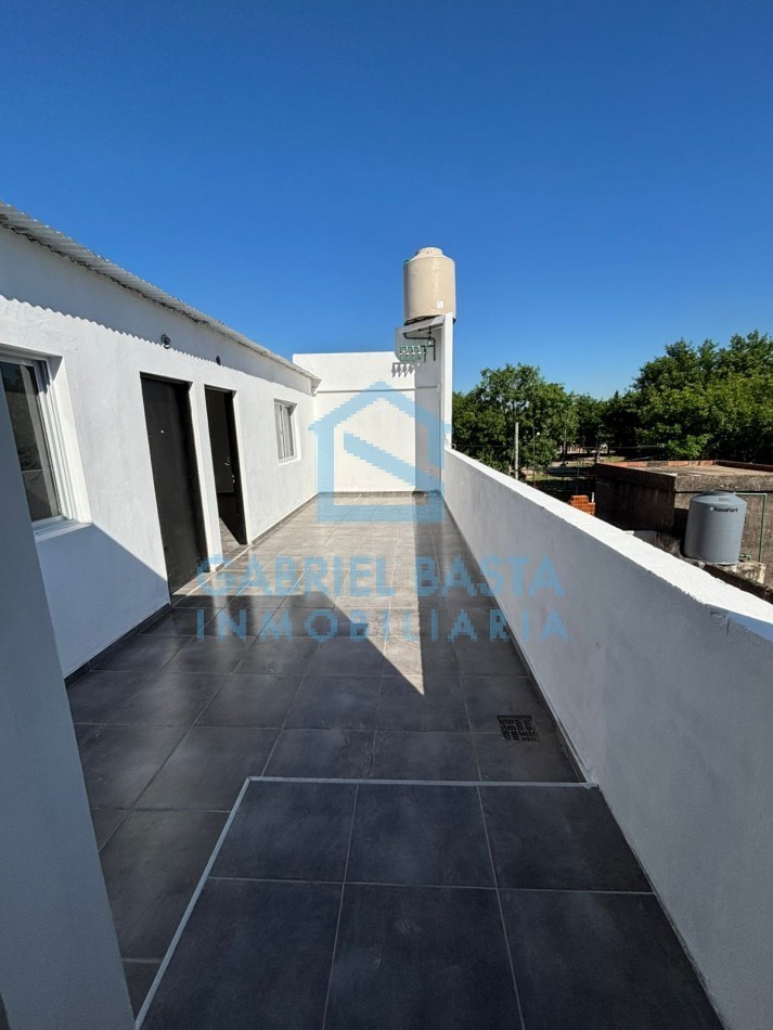 Departamento en Merlo sobre Av Calle Real DTO 1